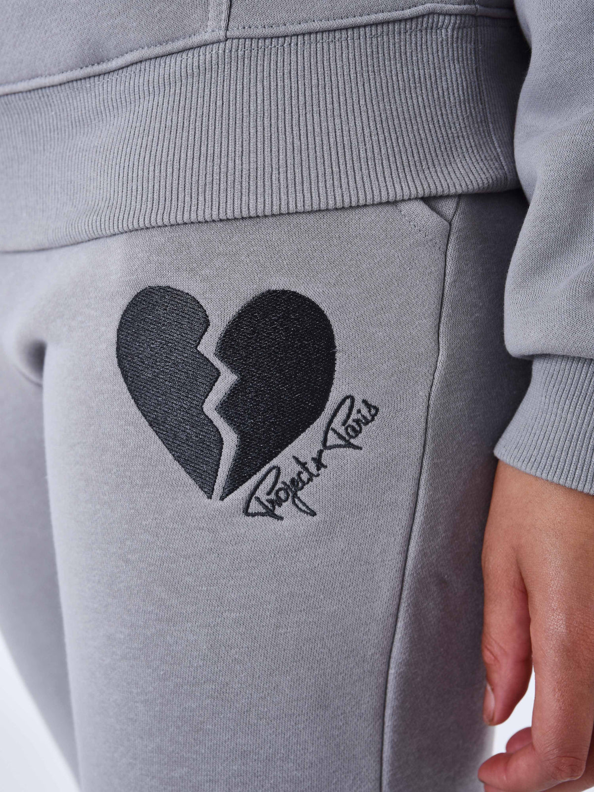 Bas de jogging cœur brisé