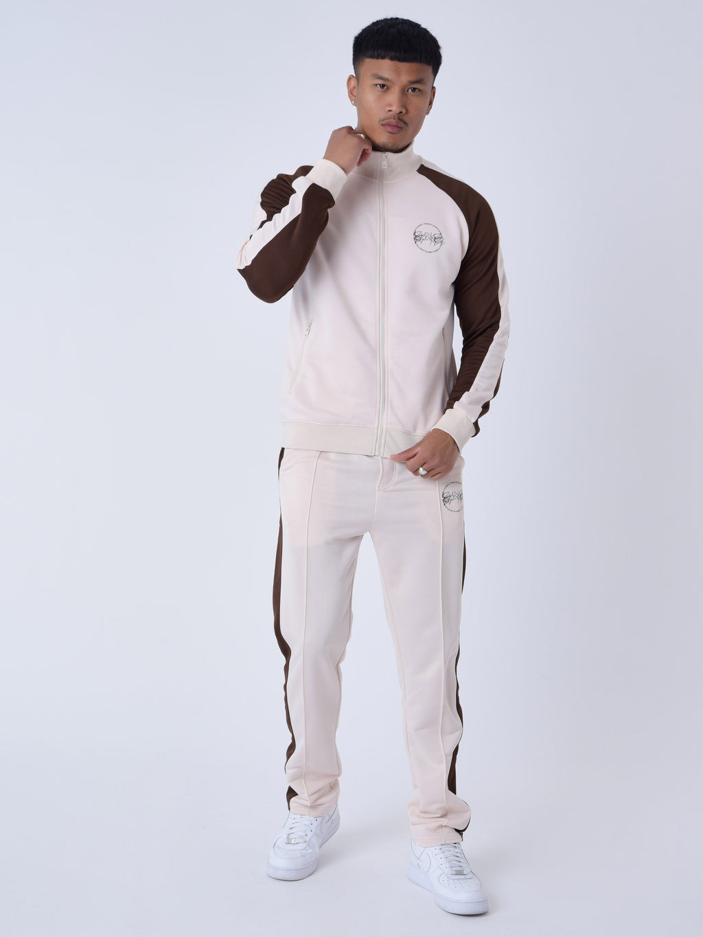Pantalon bicolore à empiecement