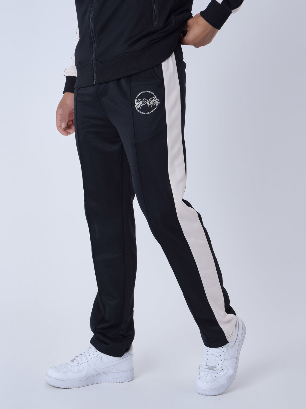 Pantalon bicolore à empiecement
