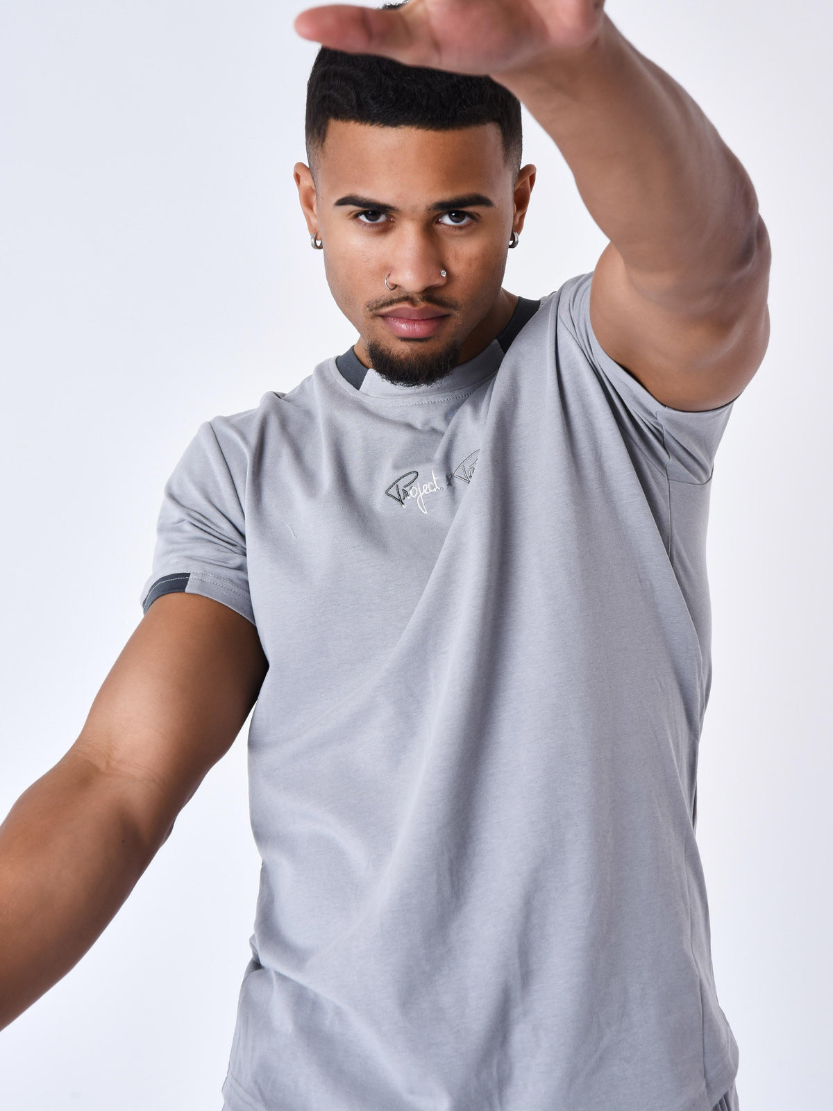 T-shirt avec bande contrastée logotée