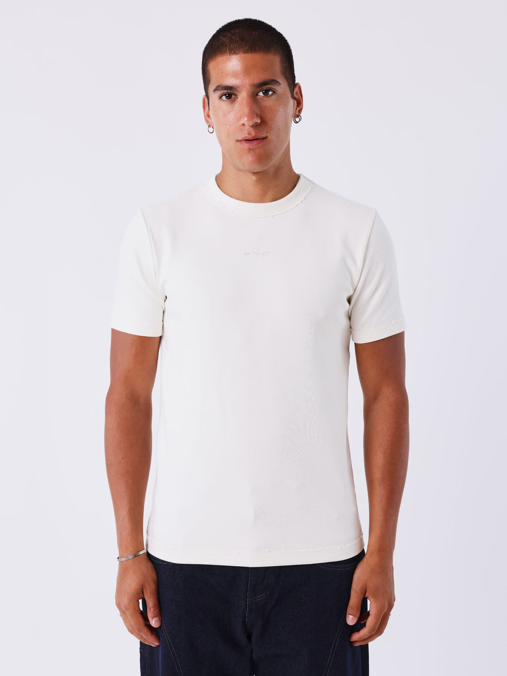 T-shirt manches courtes destroy