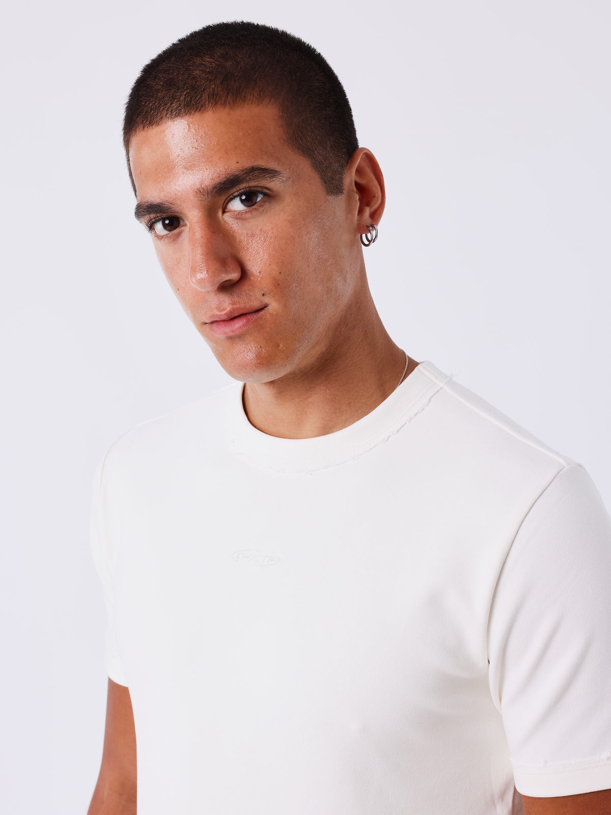 T-shirt manches courtes destroy