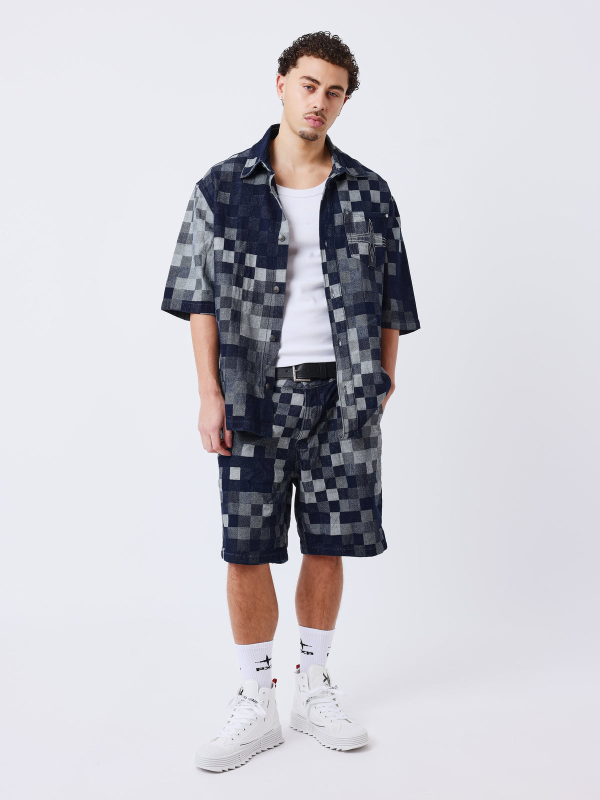 Short pixel