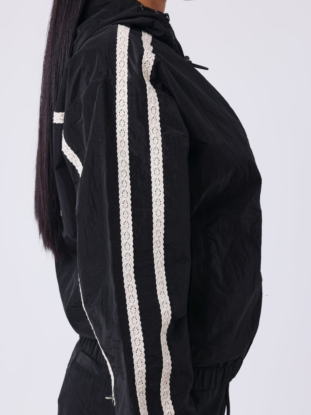 Veste zippée à bandes en crochet Sportly