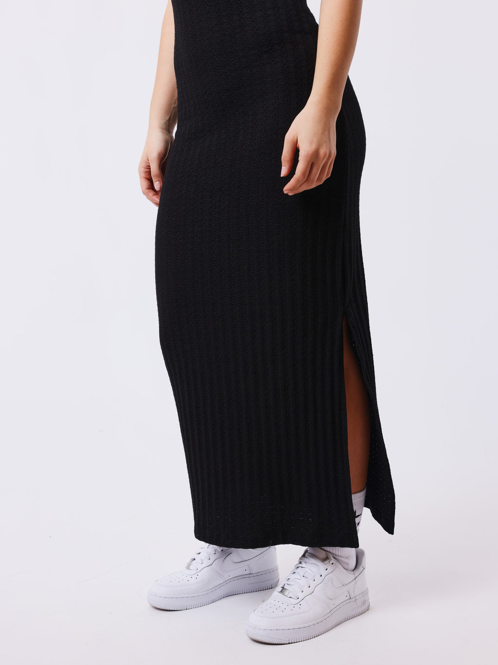 Robe longue bretelles côtelée
