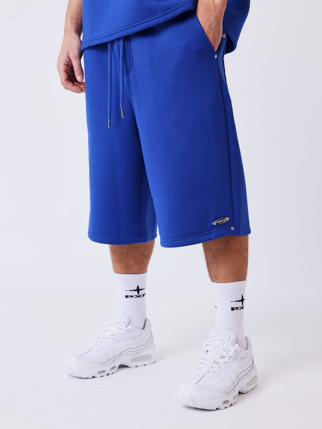 Short Neo