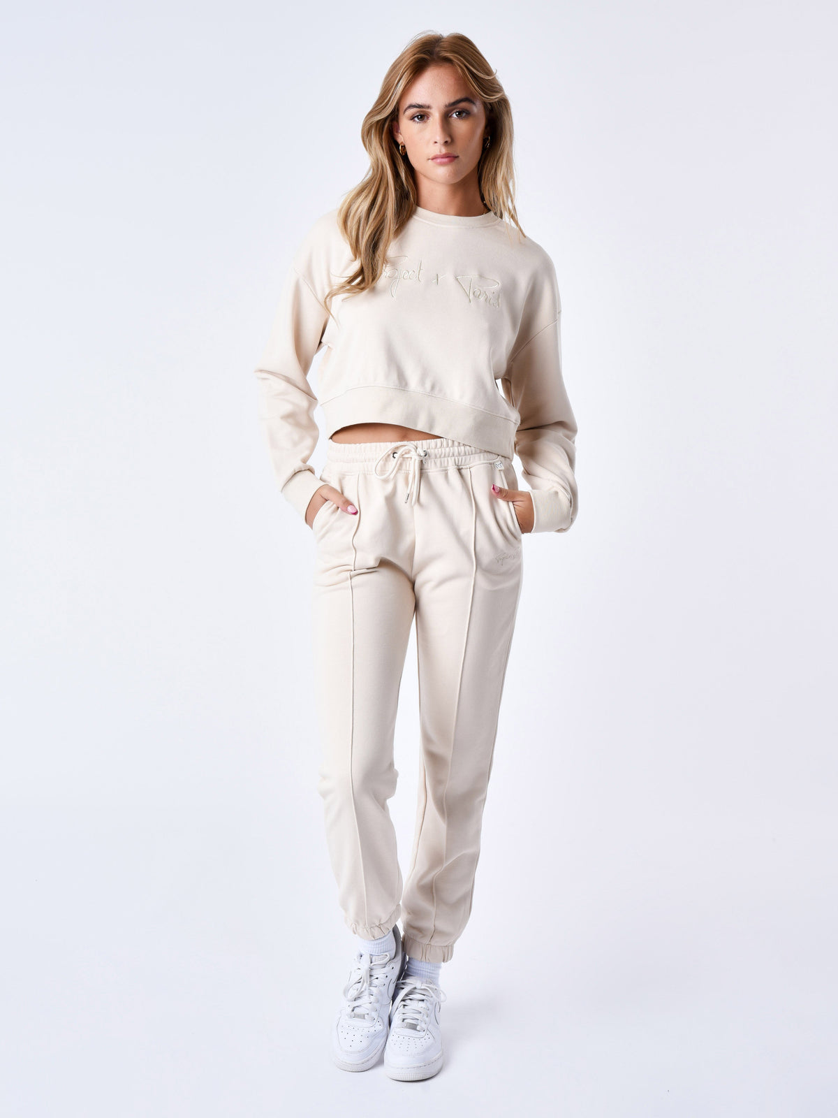 Sweat basic court ample