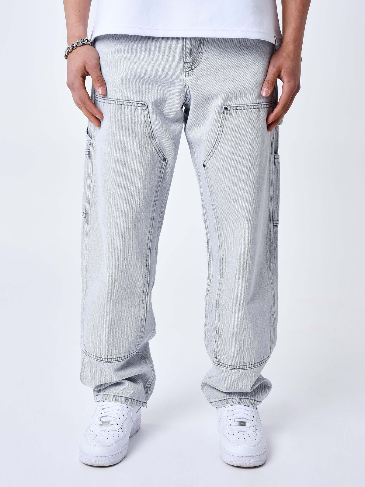 Jeans ample à détails charpentier