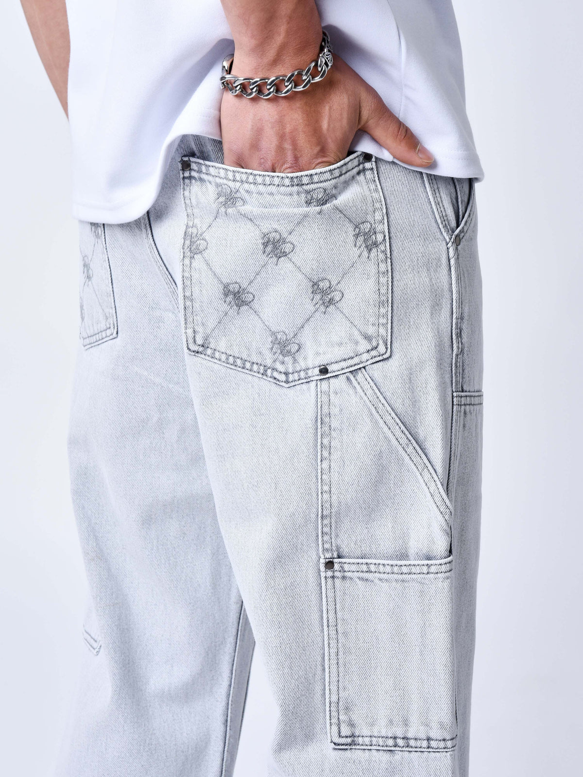 Jeans ample à détails charpentier