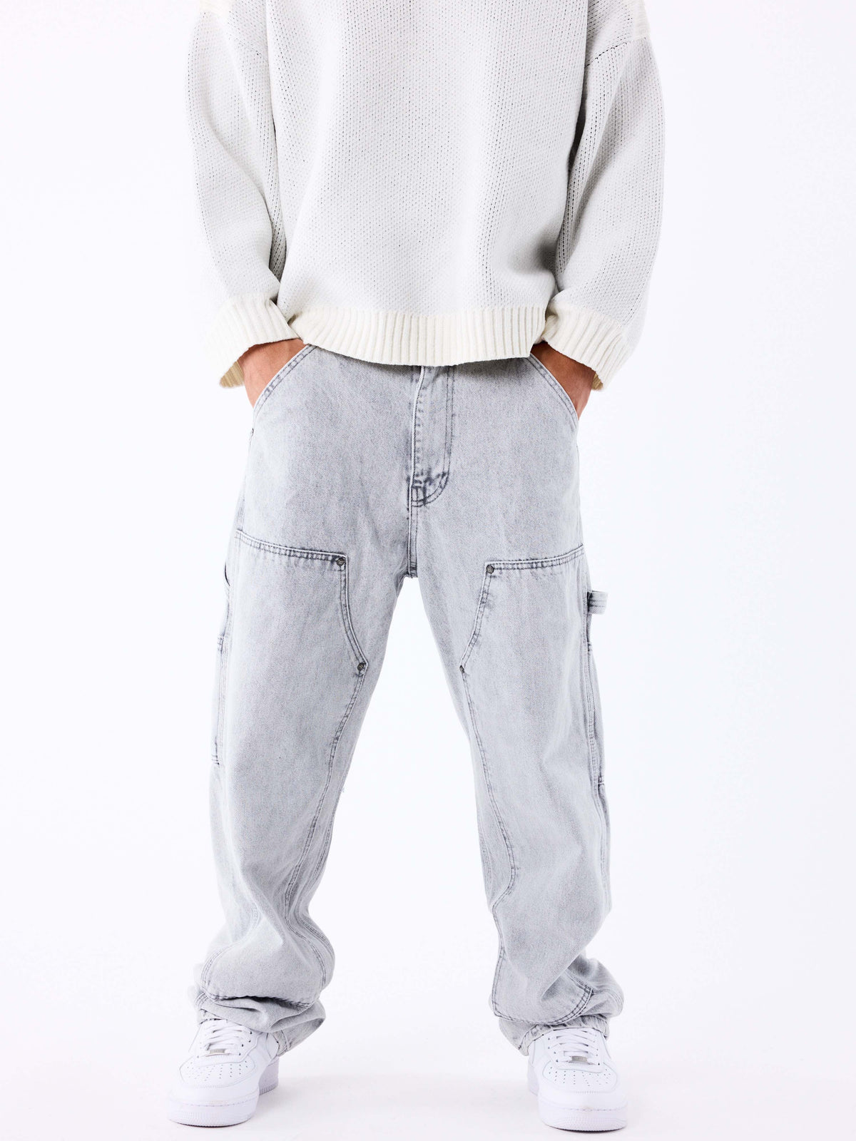 Jeans ample à détails charpentier