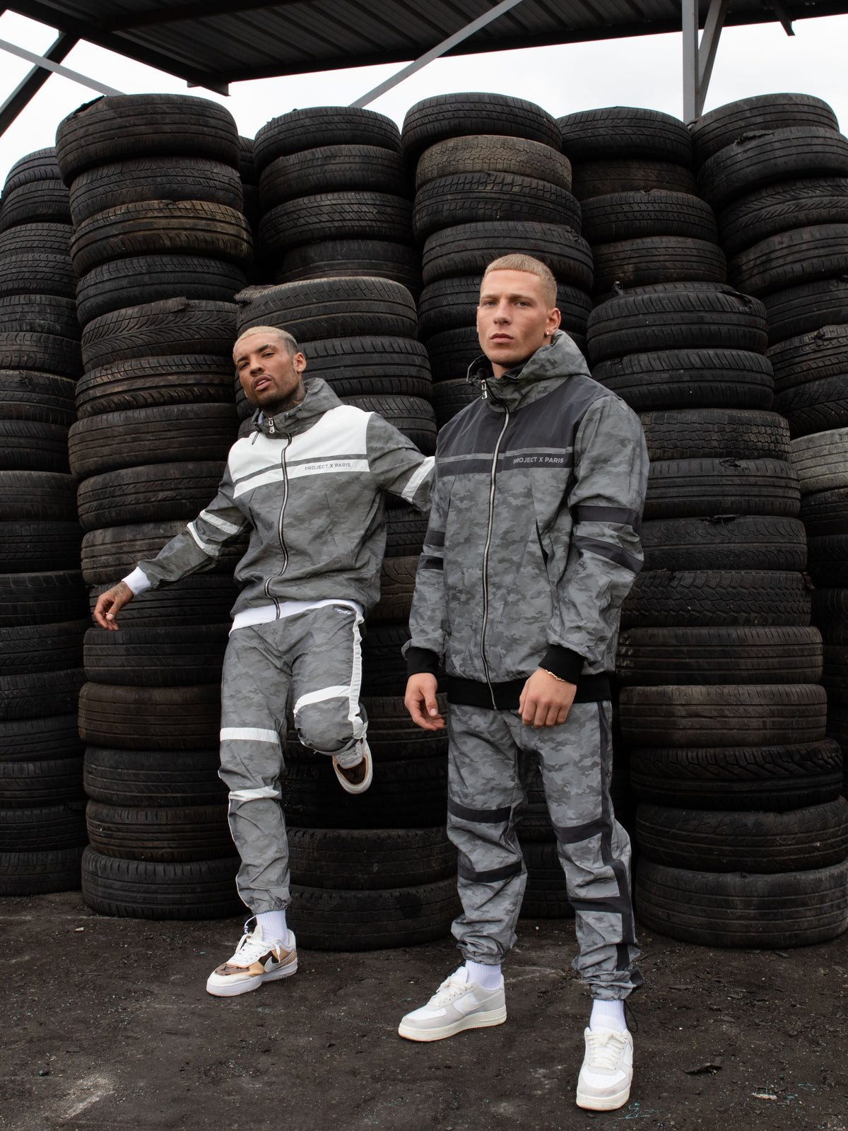 Pantalon de jogging réfléchissante motif camouflage