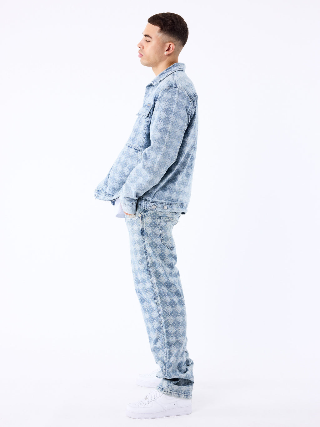 Pantalon en denim à motif géometrique