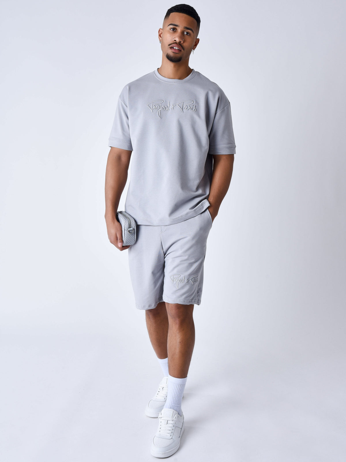 Short classique brodé Signature