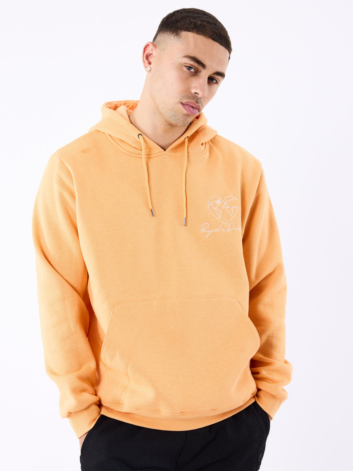 Sweat à Capuche motif coeurmonde
