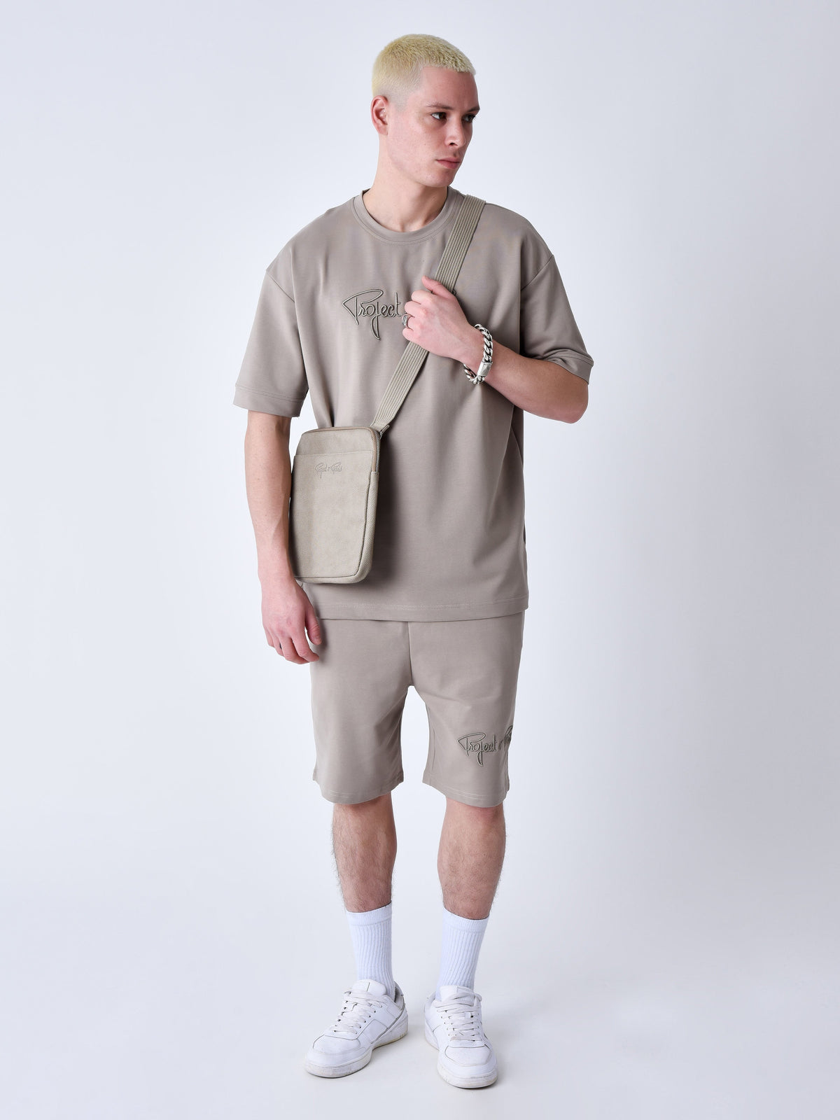 T-shirt classique full logo broderie Signature