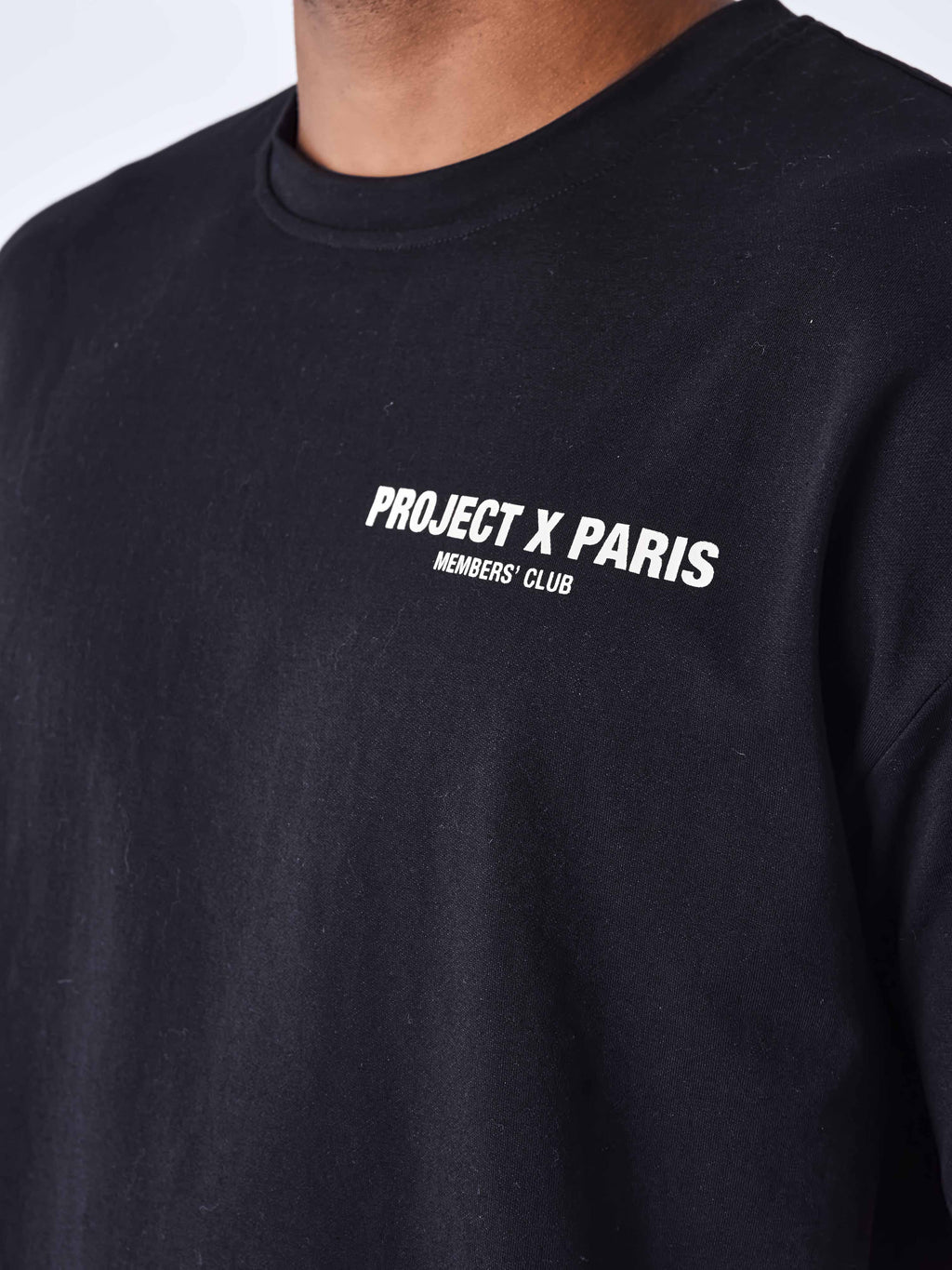 T-shirt members' club